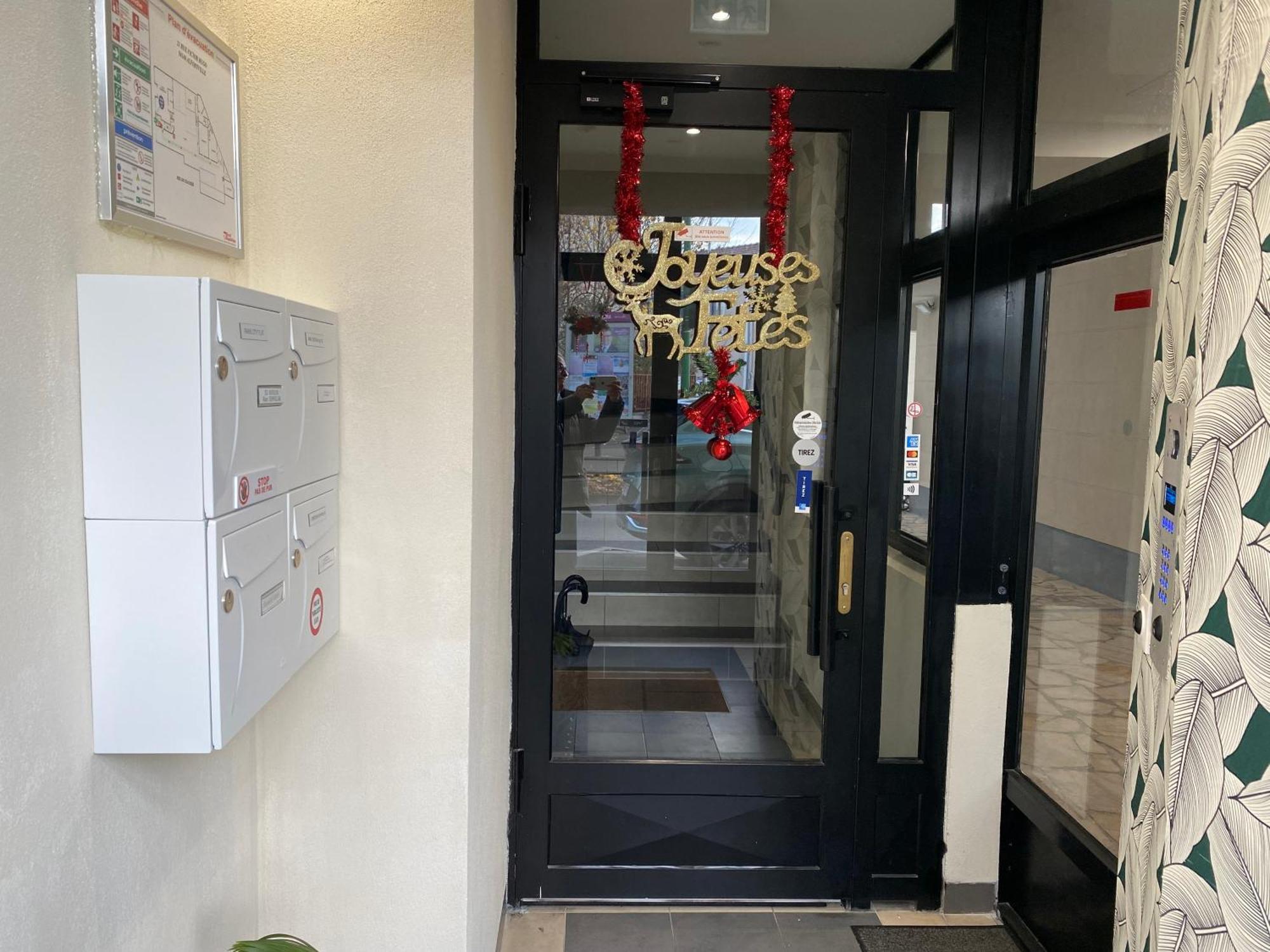 Paris City Flat 80 M Carree Appt 104 F4 Grd Paris 阿尔福维尔 外观 照片